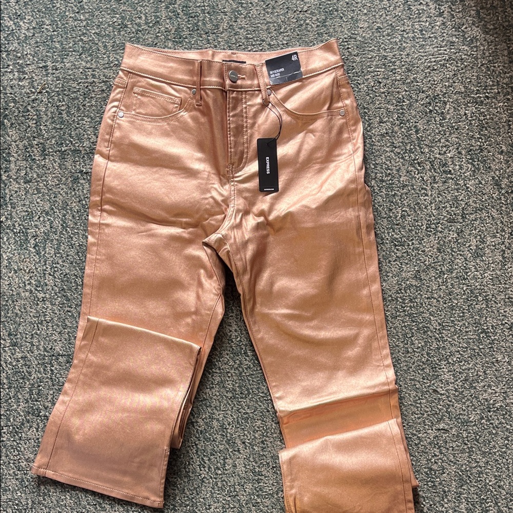 Express rose gold skyscraper high rise size 4R Nwt